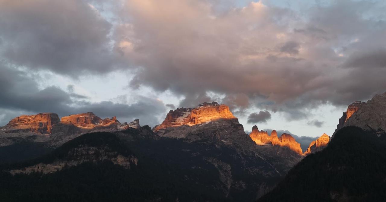 Fogajard Lovely Chalet Madonna di Campiglio Luaran gambar